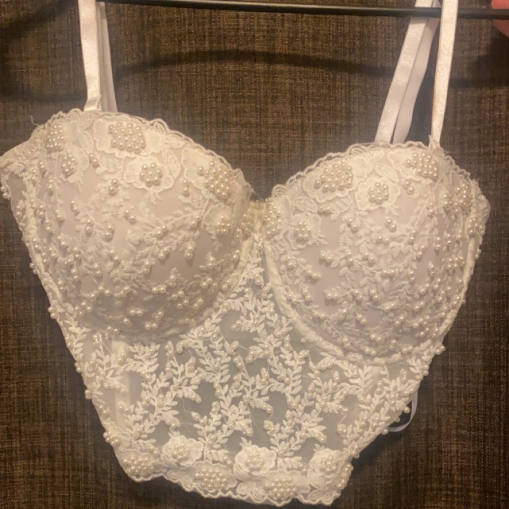 White Windsor Beaded Top
